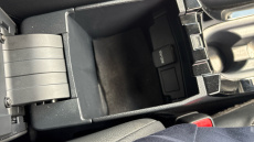 Toyota Corolla 2.0 VVT-i Hybrid Design 5dr CVT Hybrid Hatchback